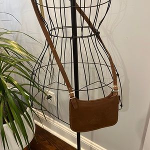 Vintage Coach. Brown Leather. HOD-9142